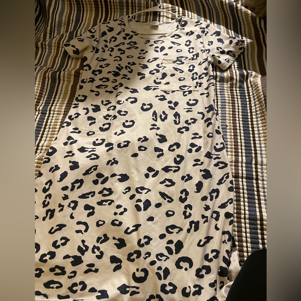 Patterned dress